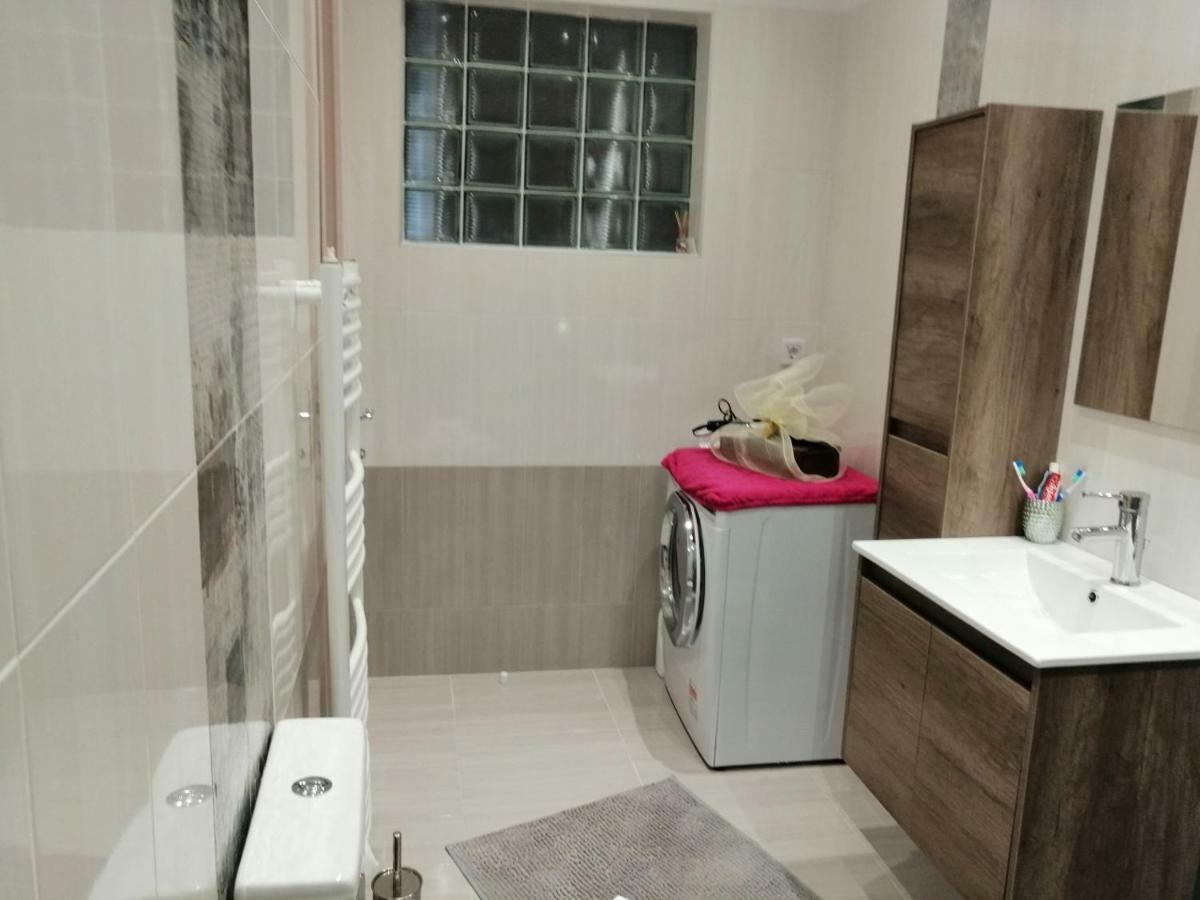 Olive Grove Deluxe Apartment Agnitsini Ngoại thất bức ảnh
