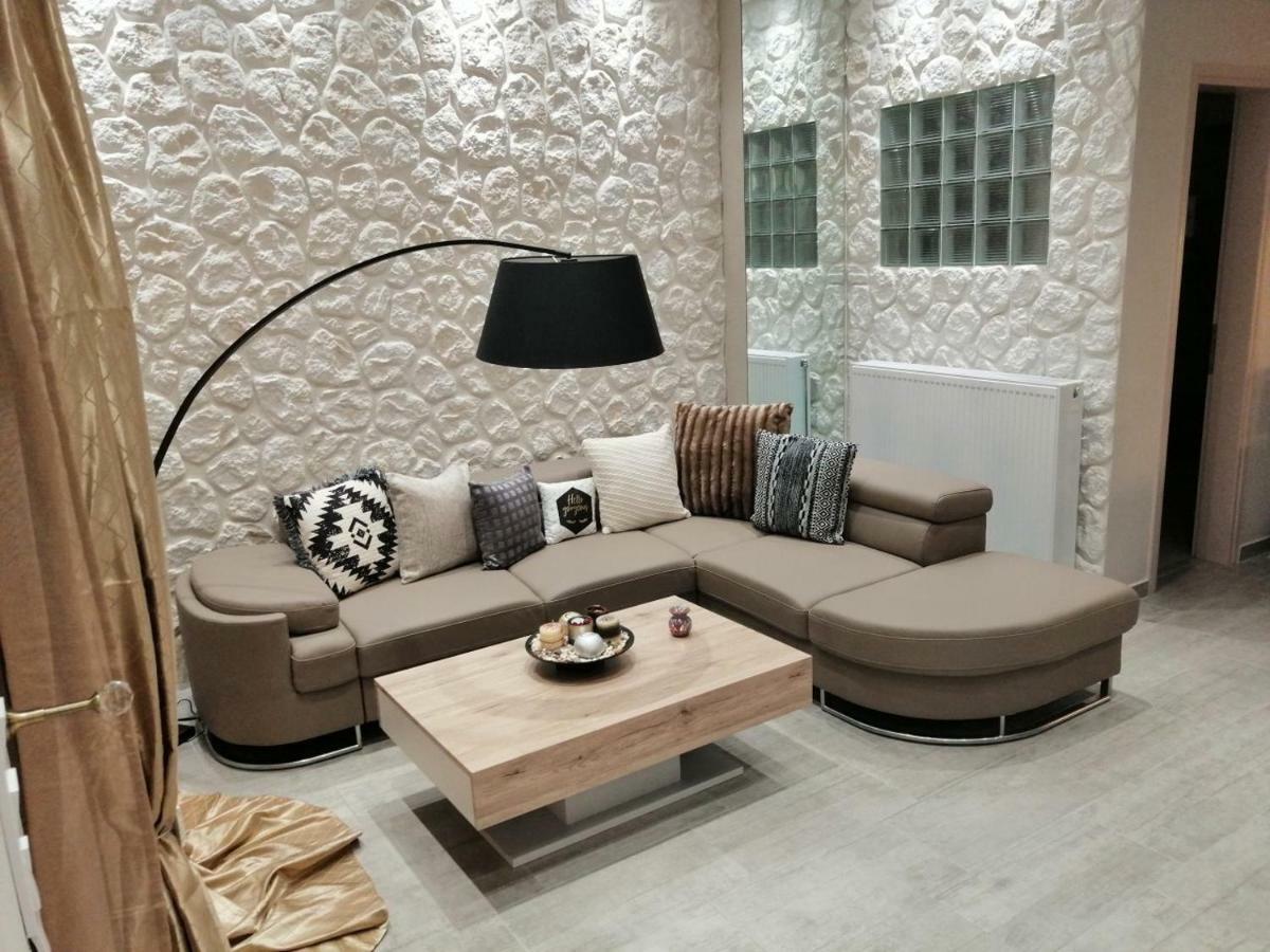 Olive Grove Deluxe Apartment Agnitsini Ngoại thất bức ảnh