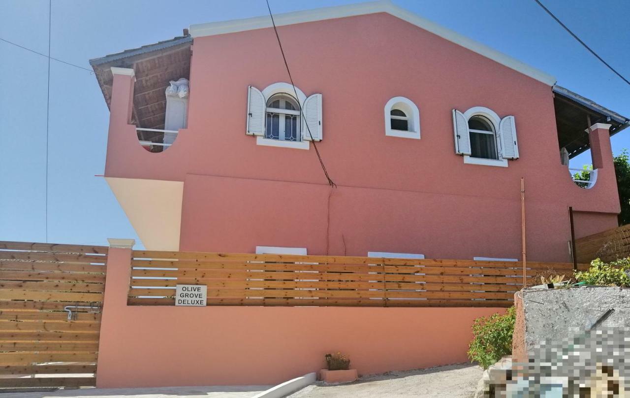 Olive Grove Deluxe Apartment Agnitsini Ngoại thất bức ảnh